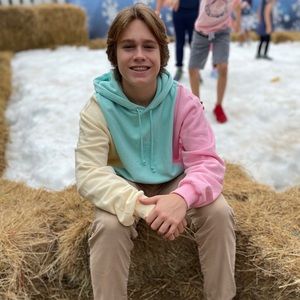 Meet your Posher, Charley